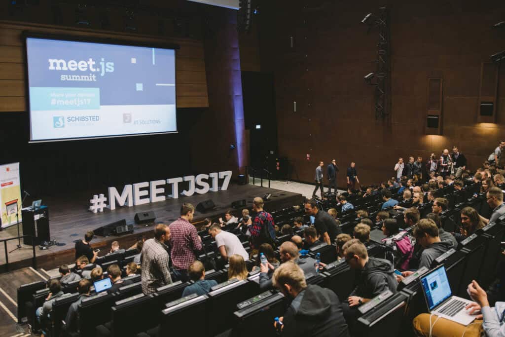 ECS Europejskie Centrum Solidarności sala główna